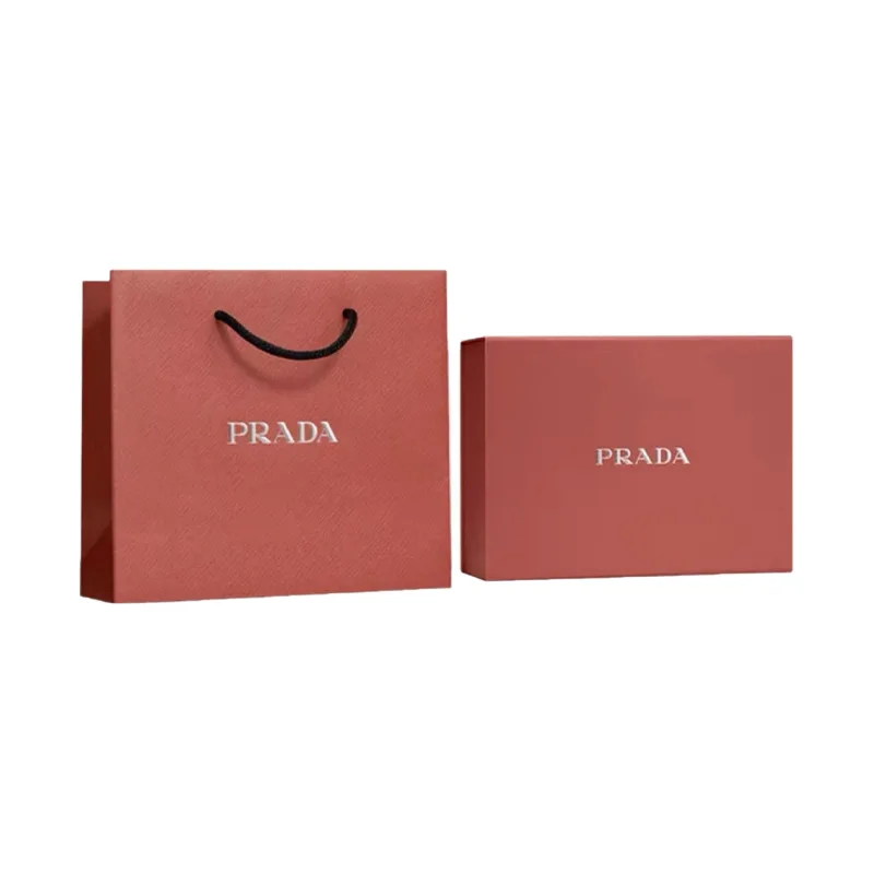 PRADA Жидкая тональная основа Nylon Air Cushion Original Radiance New Skin Light Cushion, нелипкая и гладкая, #LN25 — фото 3