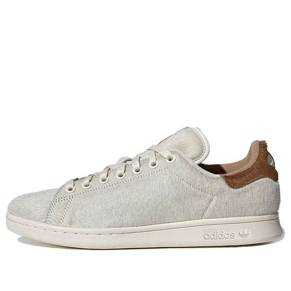 

Кроссовки gremlins x stan smith 'christmas monster' Adidas, бежевый