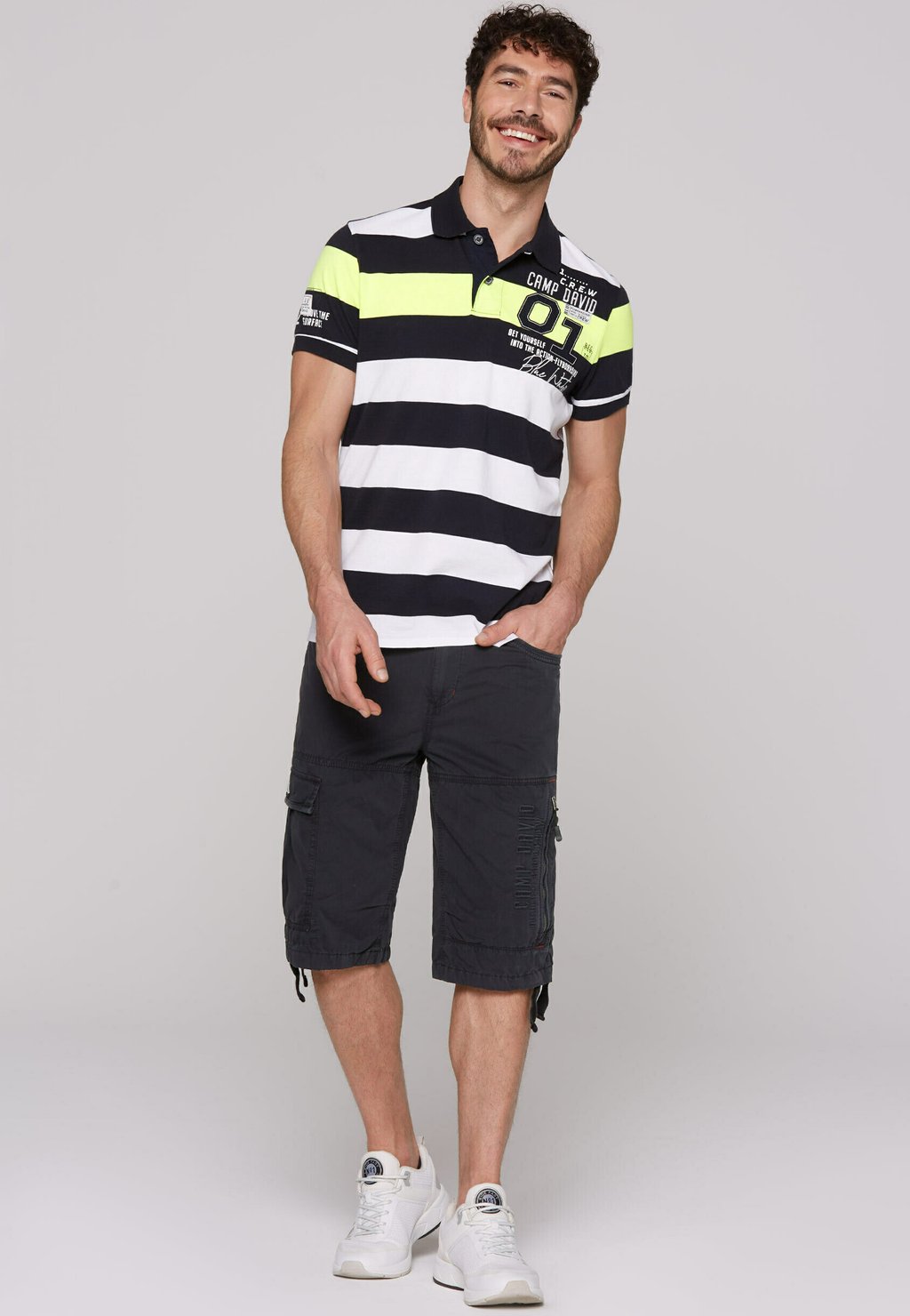 

Шорты SKATER MIT LOGO-STICKEREI Camp David, темно-синий