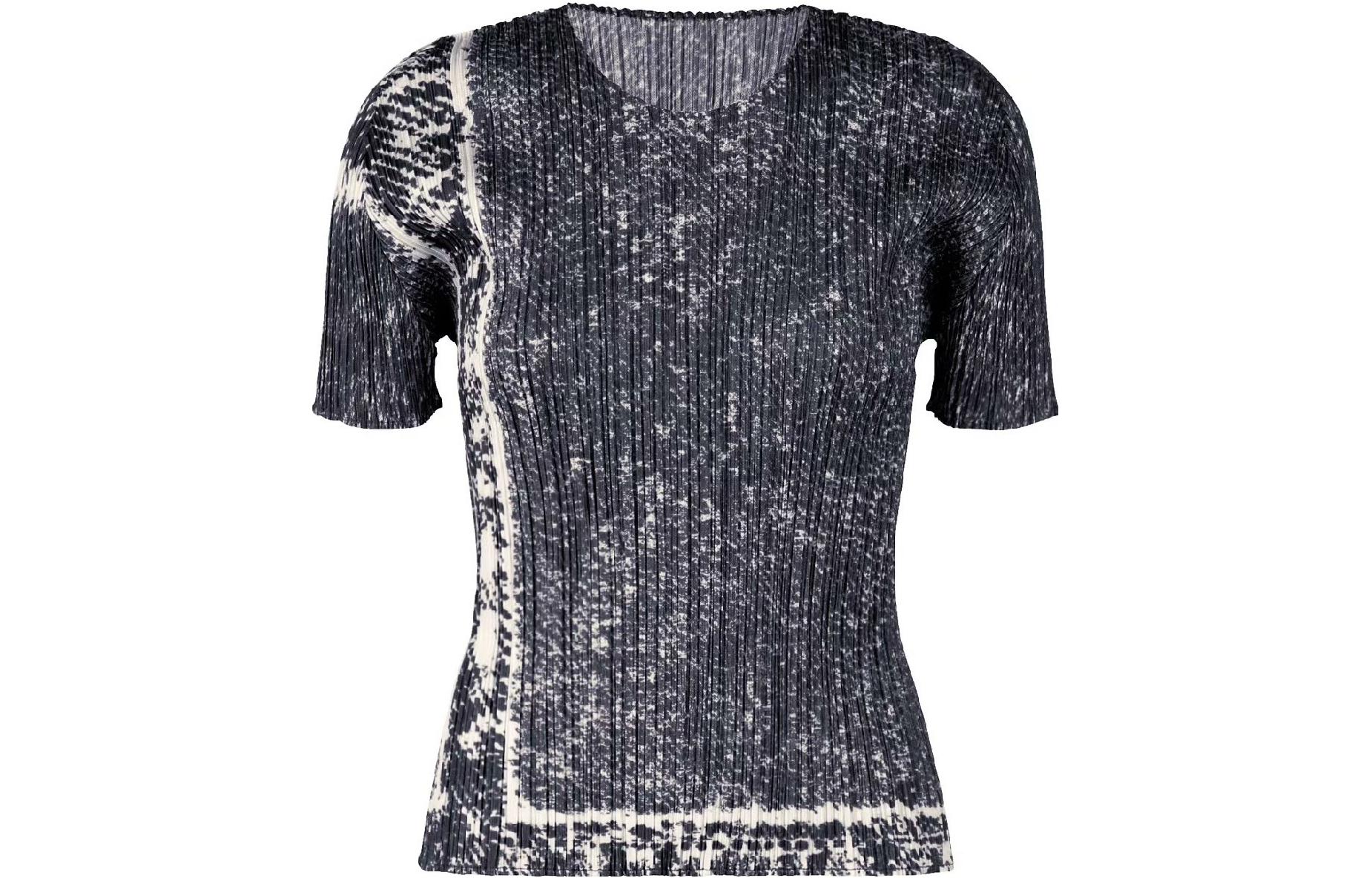 

Футболка женская индиго PLEATS PLEASE ISSEY MIYAKE