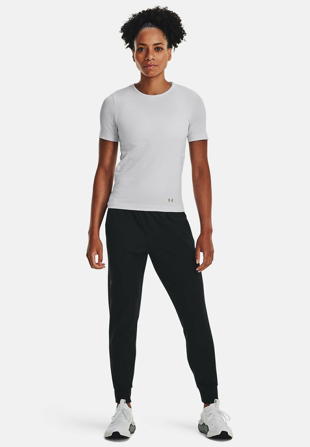 

Спортивные брюки Under Armour, черный