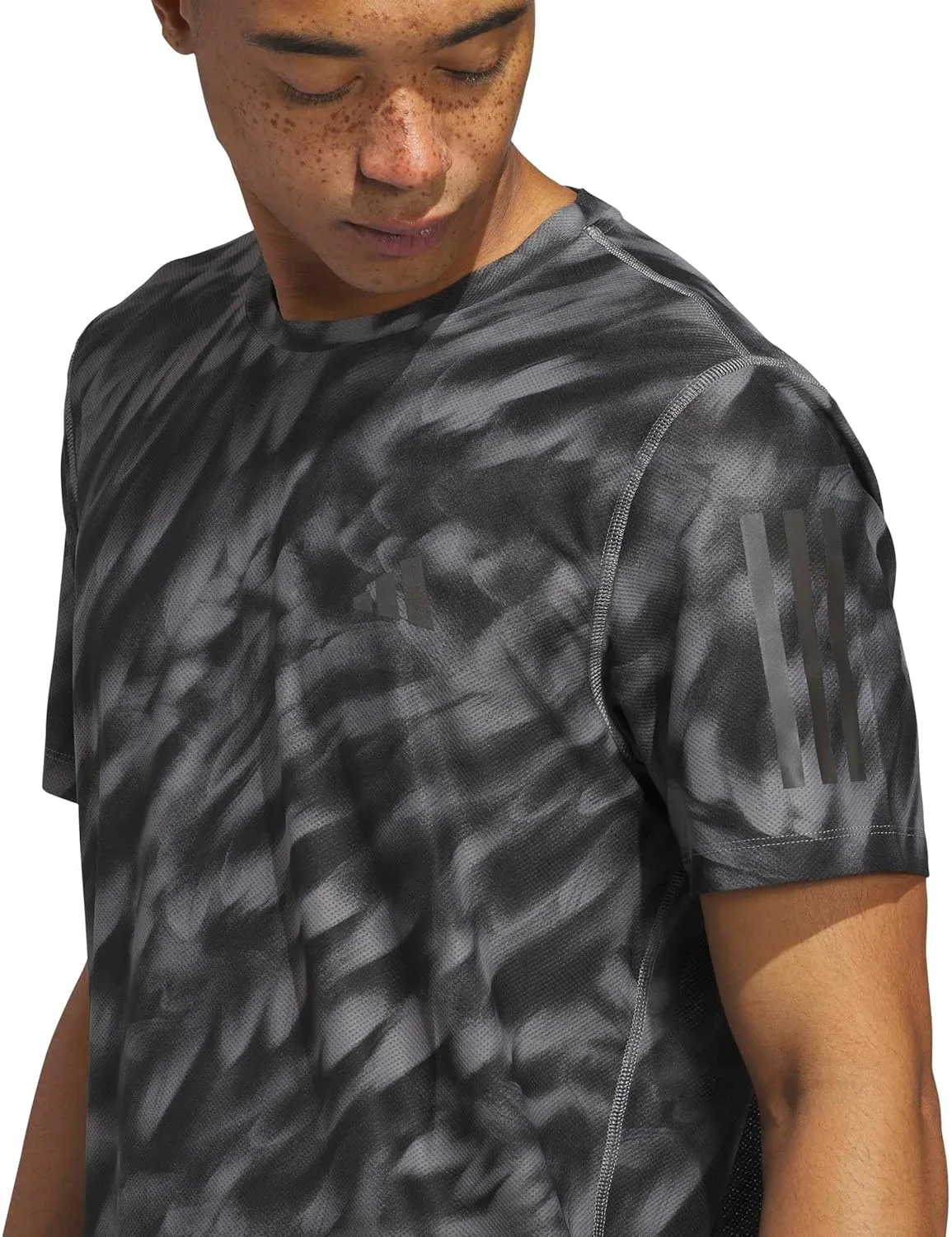 Футболка adidas Own The Run All Over Printed — фото 3