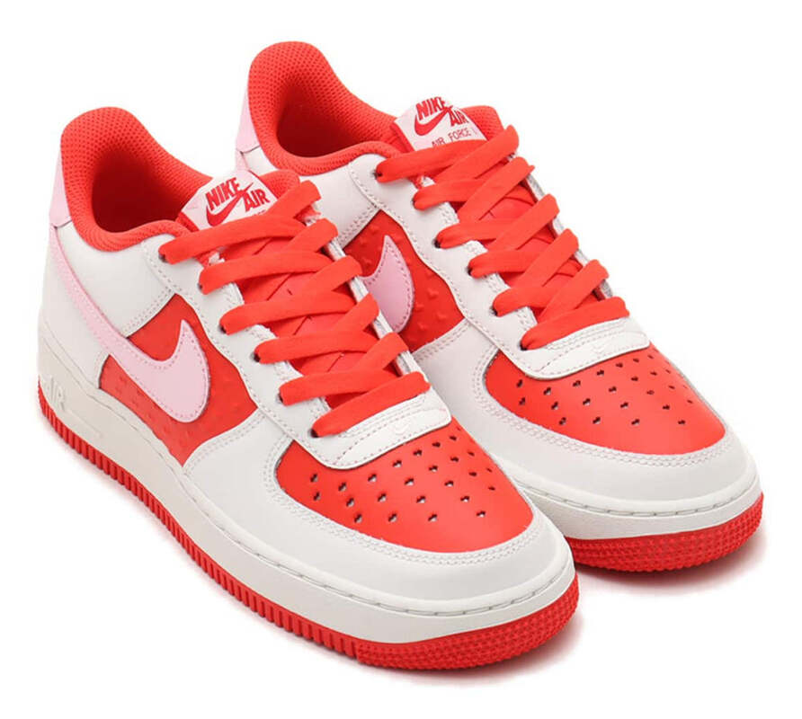Кроссовки Nike Air Force 1 Low ко Дню святого Валентина (2025) женские, красный — фото 3