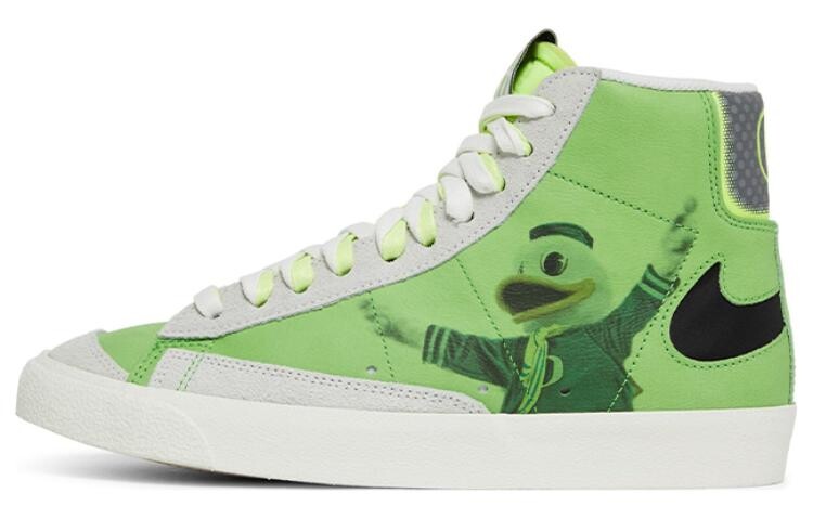 

Nike Blazer Mid ’77 'University Of Oregon Men's Basketball' Tinker Hatfield Signed Box