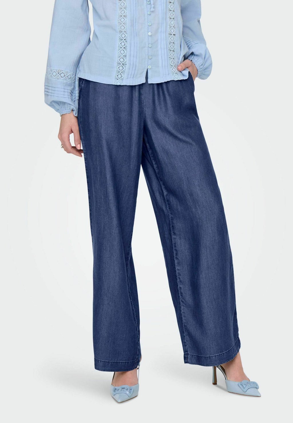 

Брюки ONLCHARIS GERADE GESCHNITTEN ONLY, деним