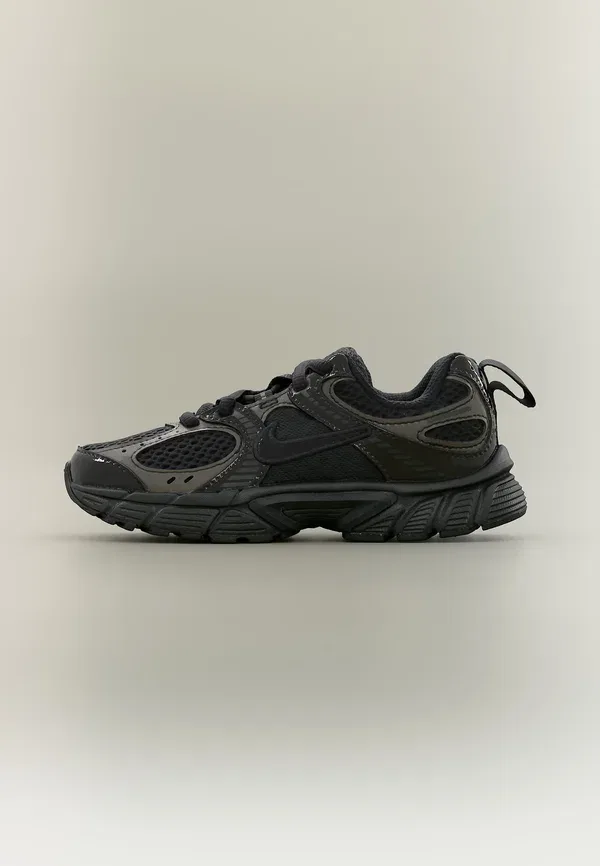Кроссовки Nike Sportswear V5 rnr lace, черный/антрацит