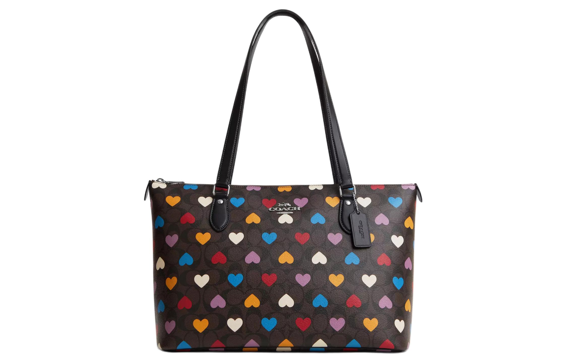 

Сумка Gallery от COACH