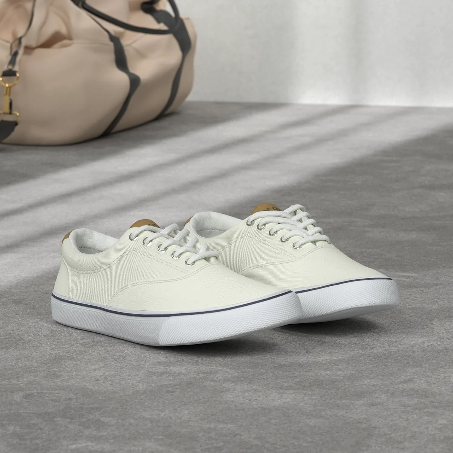 Мужские лодочные туфли Sperry Halyard с двумя отверстиями, белый — фото 2