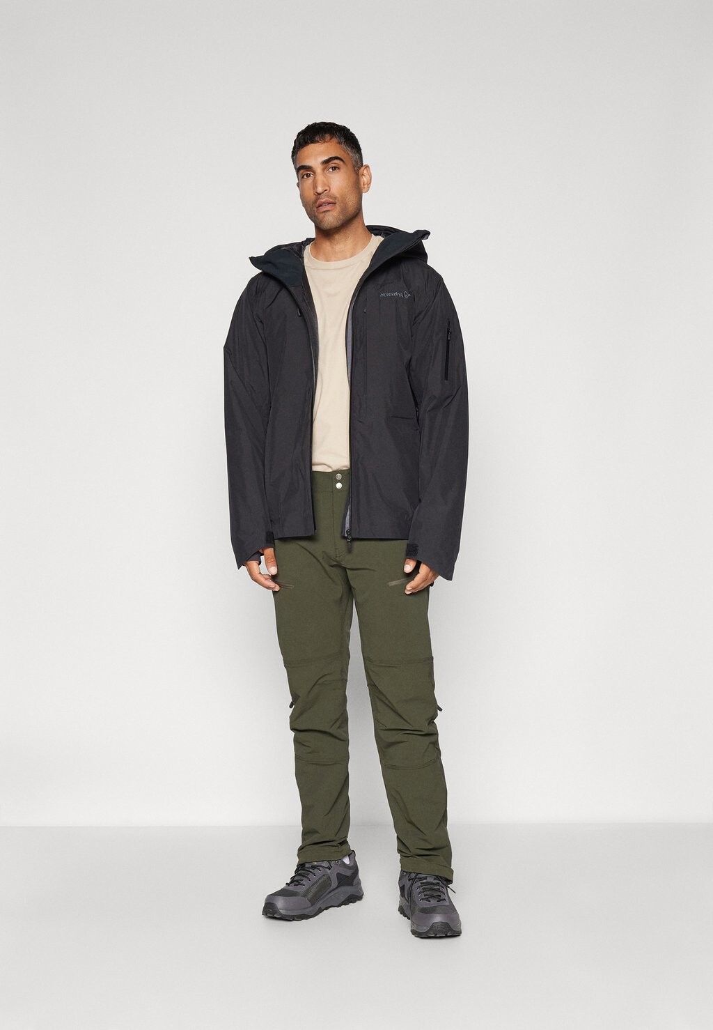

Брюки для активного отдыха FEMUND FLEX1 PANTS Norrøna, хаки