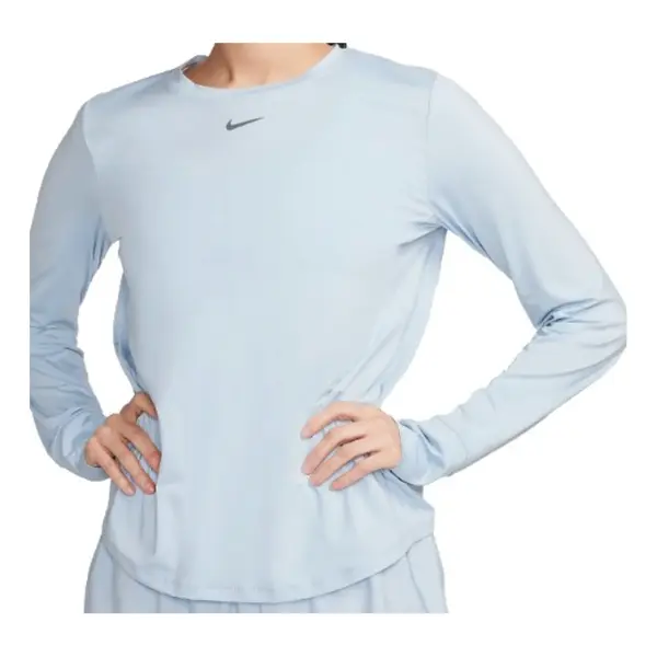 

Топы: один классический топ сухого кроя с длинными рукавами Nike, синий