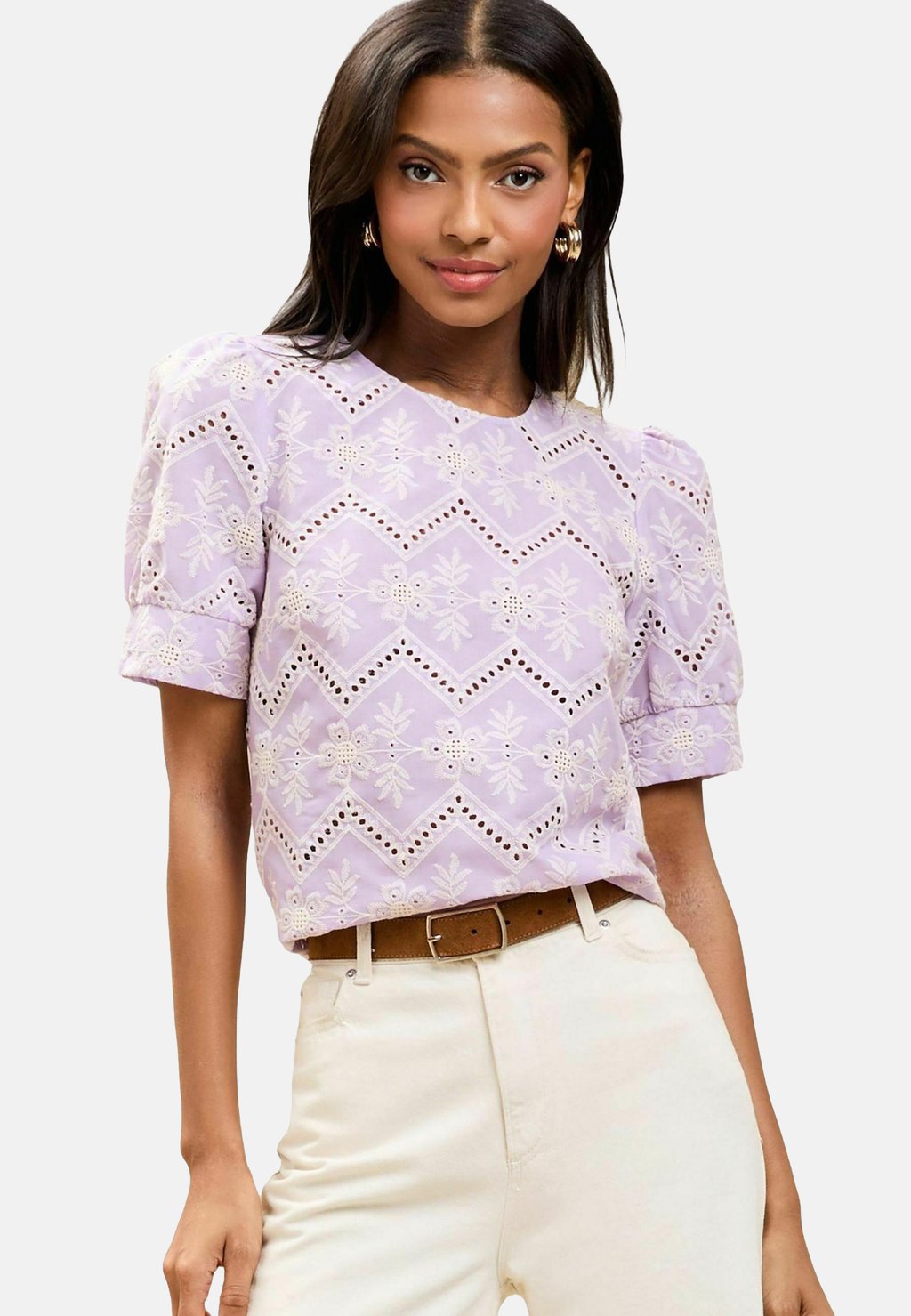 

Блуза EMBROIDERED FLORAL PUFF SLEEVE Lipsy, сиренево-фиолетовый