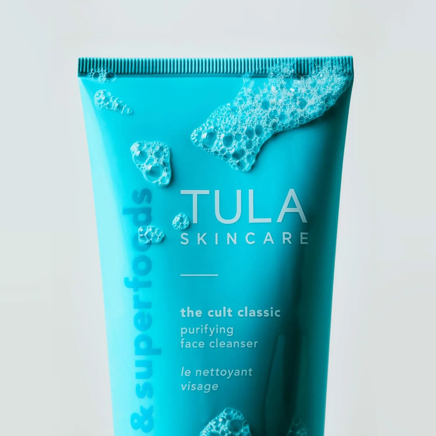 Очищающее средство для лица TULA Skin Care Cult Classic, 190 мл + Ультраувлажняющий дневной и ночной крем 24-7 Moisture - дорожный размер, 14 мл, набор из 2 предметов — фото 4