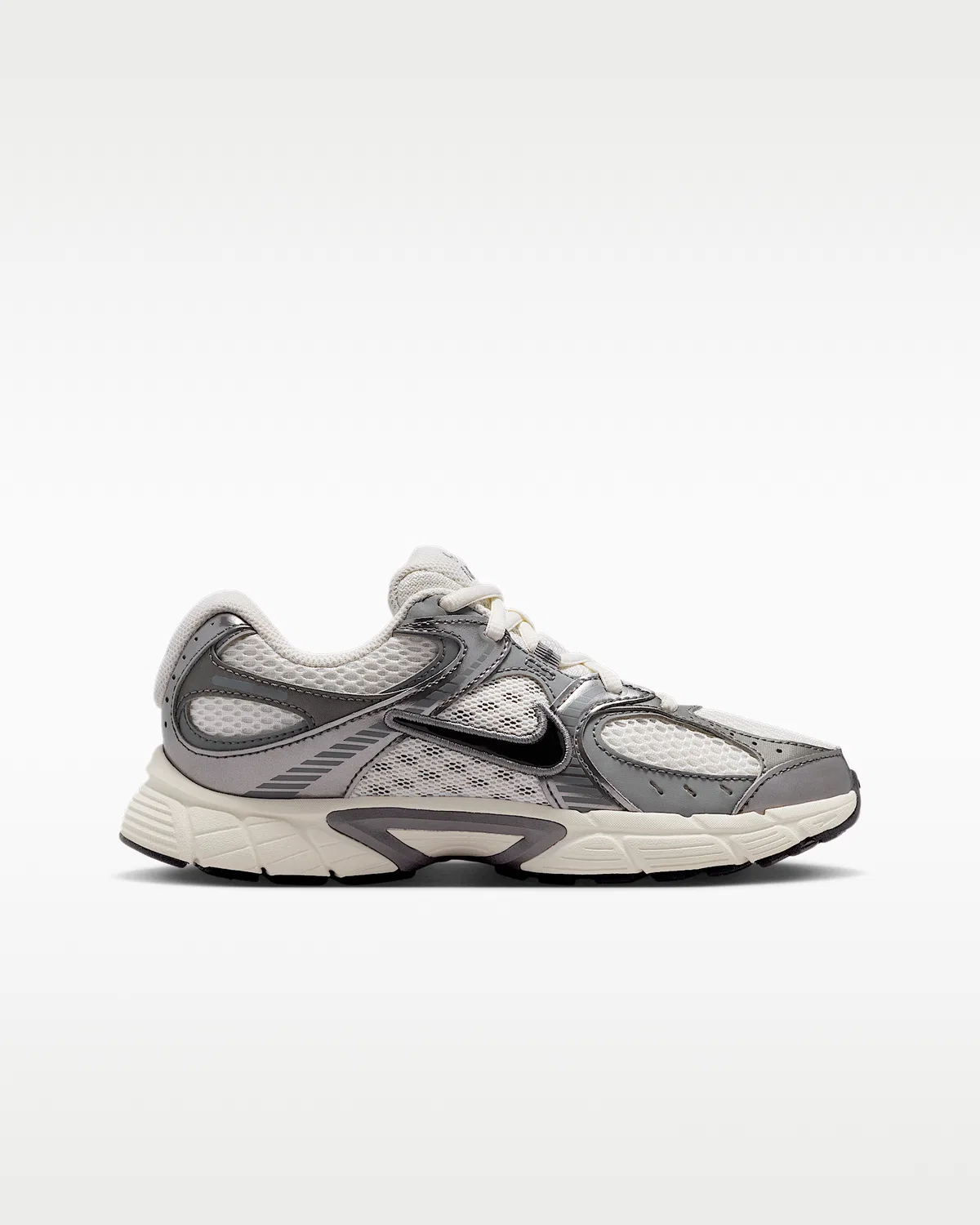 Детские кроссовки Nike V5 RNR, Phantom/Pencil Point/Black — фото 3
