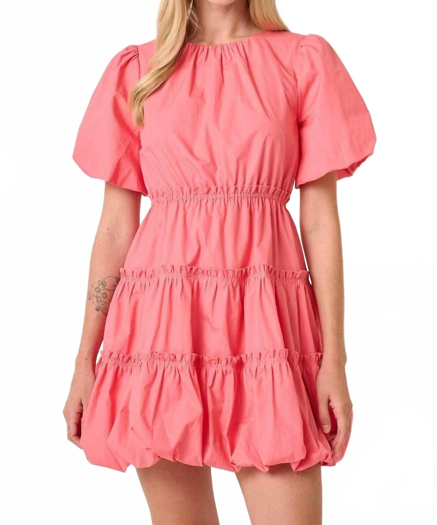 

Коралловое мини-платье с рукавами-фонариками и асимметричным подолом Mittoshop