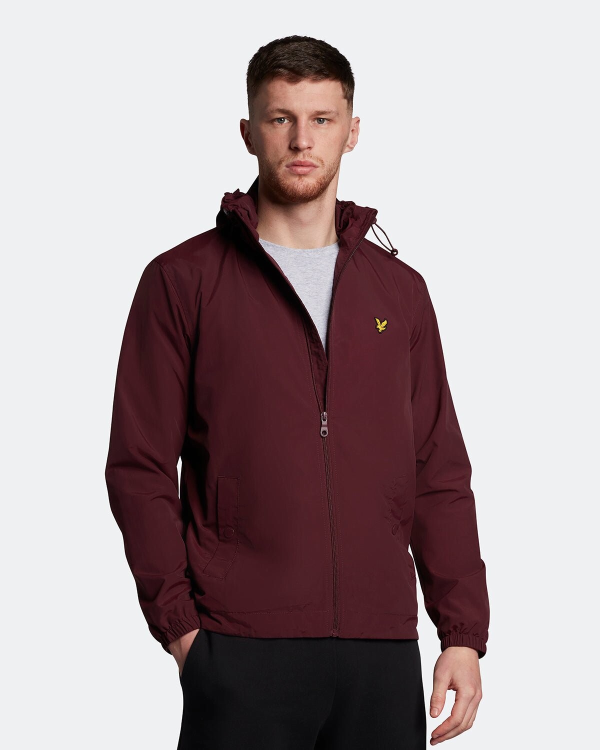 

Куртка с капюшоном и молнией Lyle & Scott, бургундия