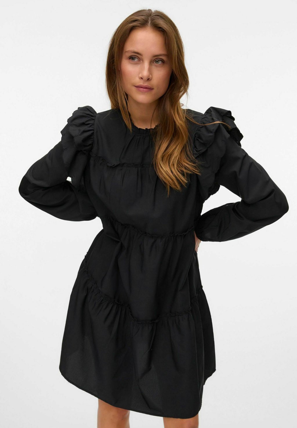 

Блуза Vero Moda, черный