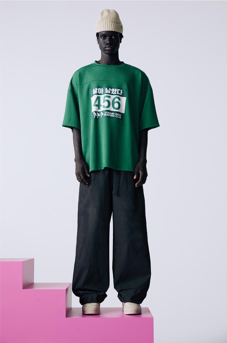 

Футболка с сеткой «Игра кальмаров» Pull And Bear, зеленый