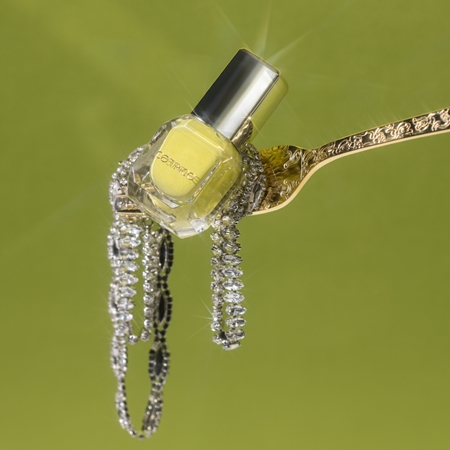 Лак для ногтей Catrice MY JEWELS. MY RULES., C01 Bold Gold 10,5 ml — фото 3