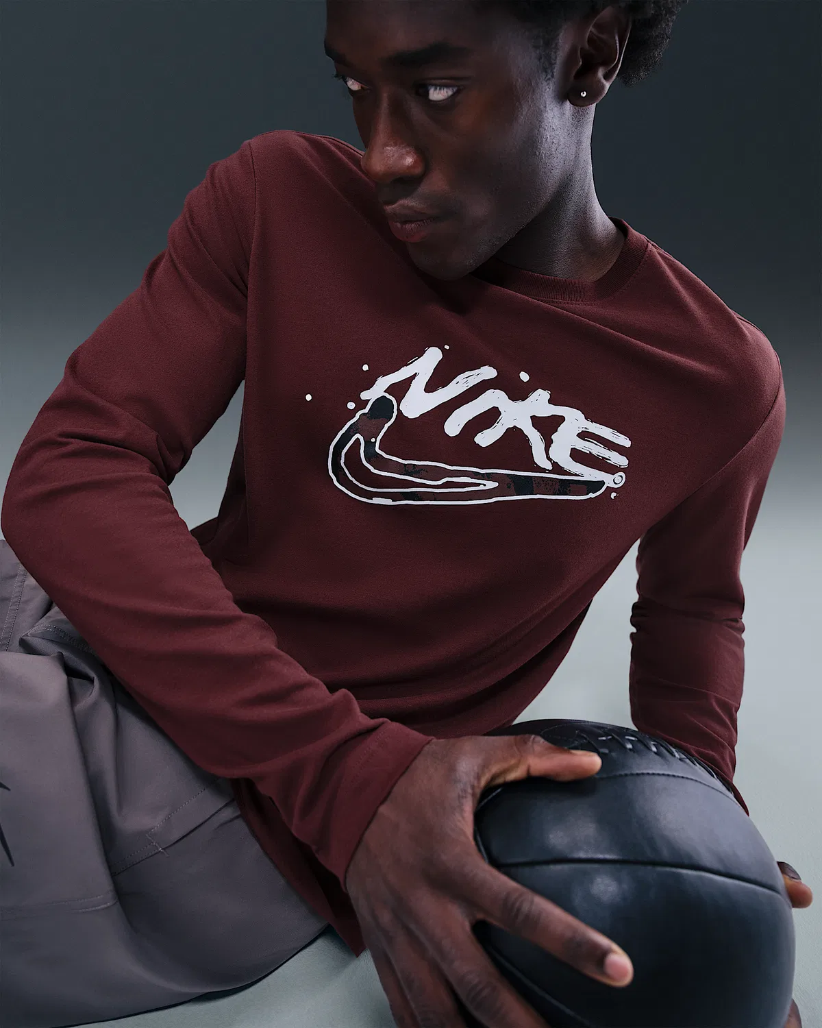 Мужская длинная футболка Dri-FIT Nike, Dark Team Red — фото 3