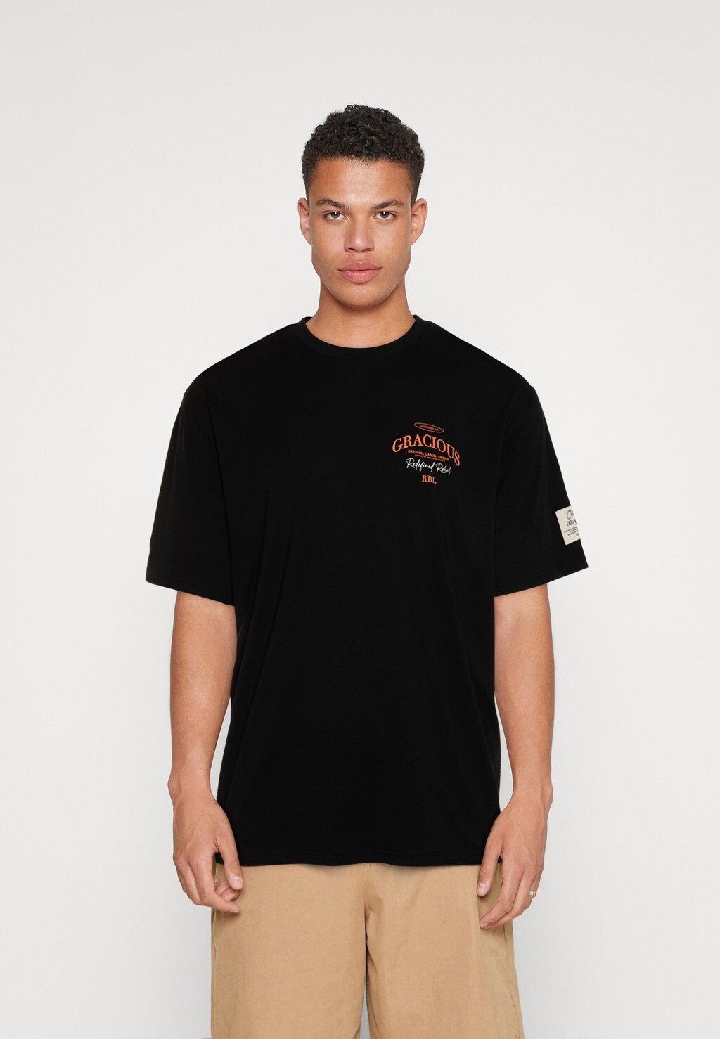 

Футболка с принтом Redefined Rebel, черный