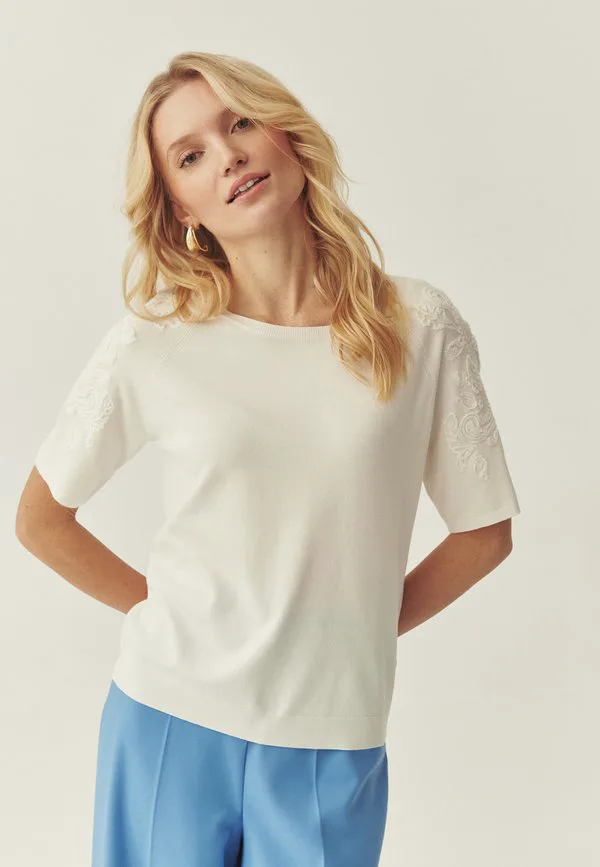 

Название товара: футболка с принтом leraz Tatuum, Off White, Белый, Название товара: футболка с принтом leraz Tatuum, Off White