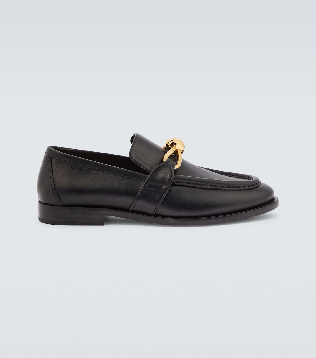 

Лоферы из кожи с узлом Astaire Bottega Veneta, черный