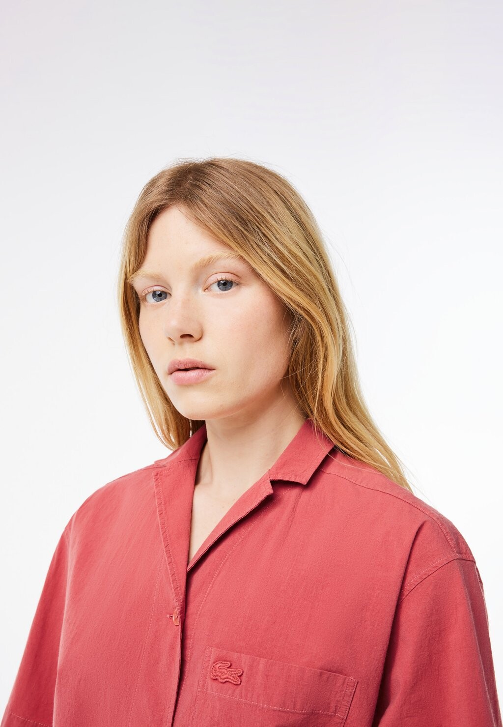 

Блузка на пуговицах Lacoste, красный