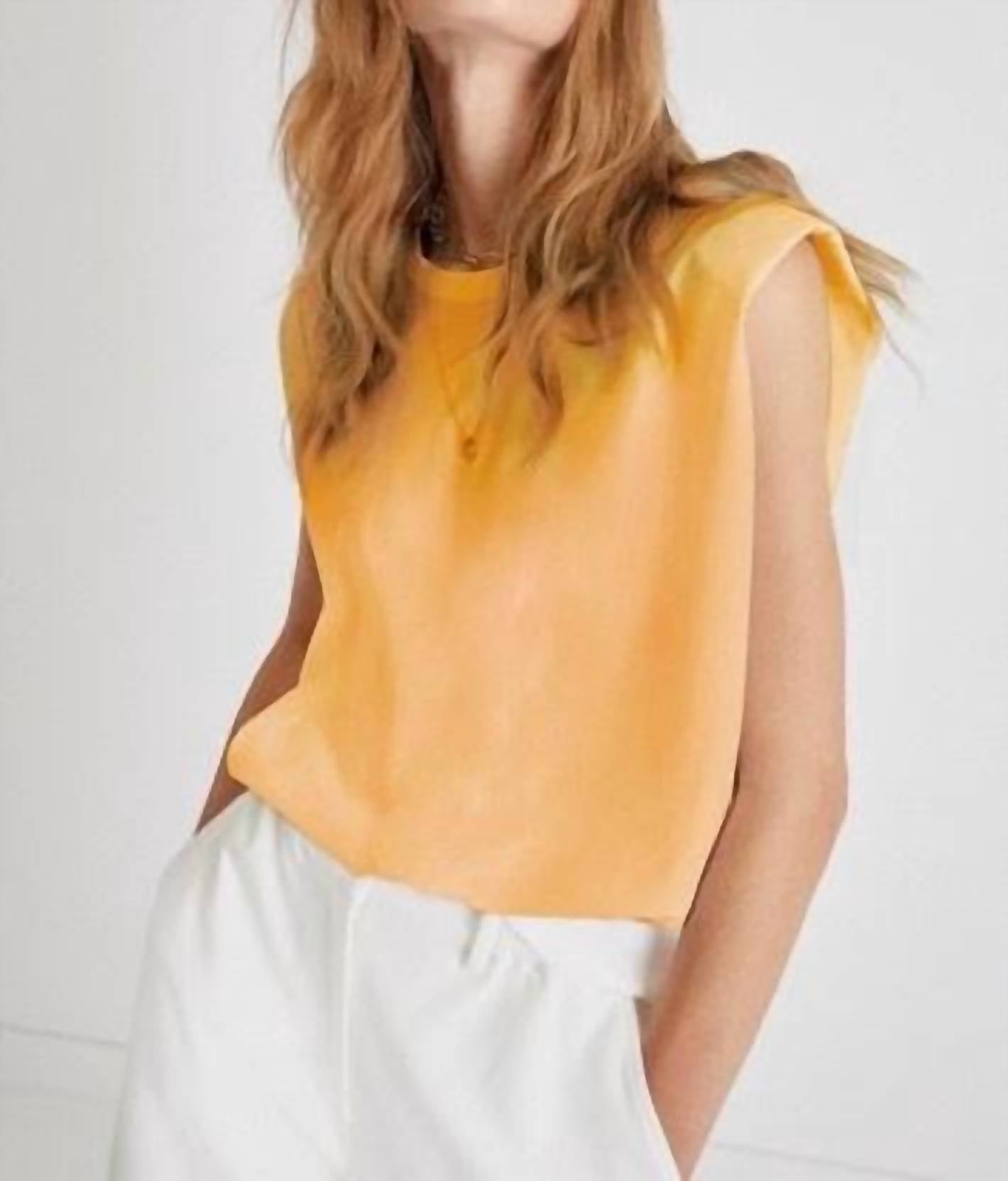 

French Connection Майка из крепа с подплечниками оранжевого цвета