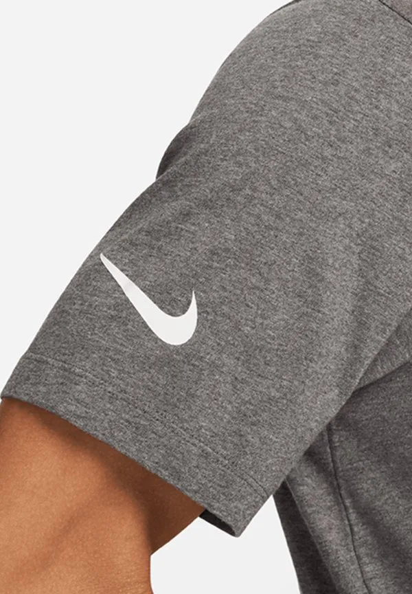 Простая футболка Nike Performance, Grauweiss — фото 3