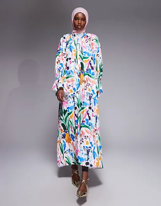 

Платье макси с высоким воротником и манжетами на рукавах iyal с цветочным принтом