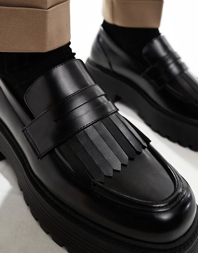 Массивные лоферы ASOS DESIGN черного цвета с бахромой — фото 4
