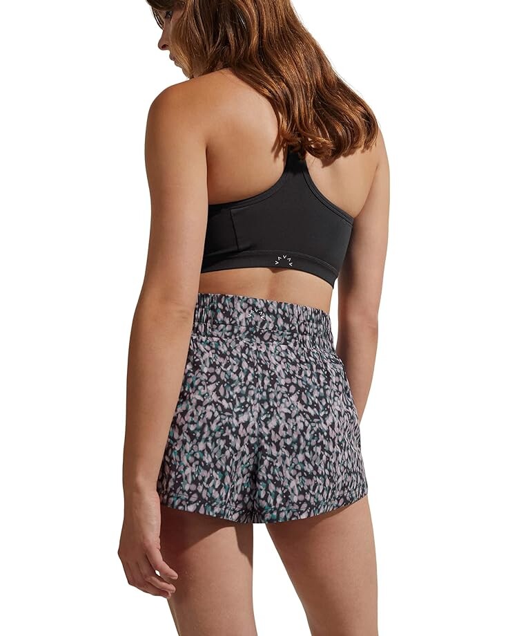 

Шорты Varley Kallin Run Shorts, цвет Dark Motion Petal