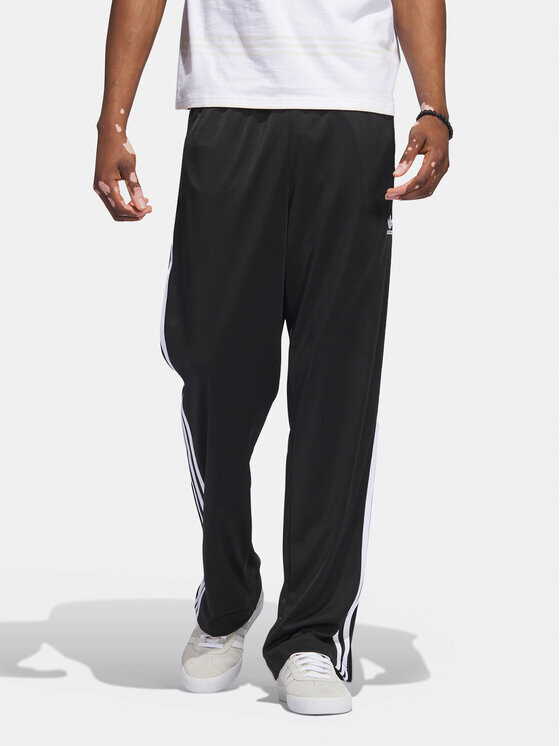 

Спортивные брюки regular fit Adidas, черный