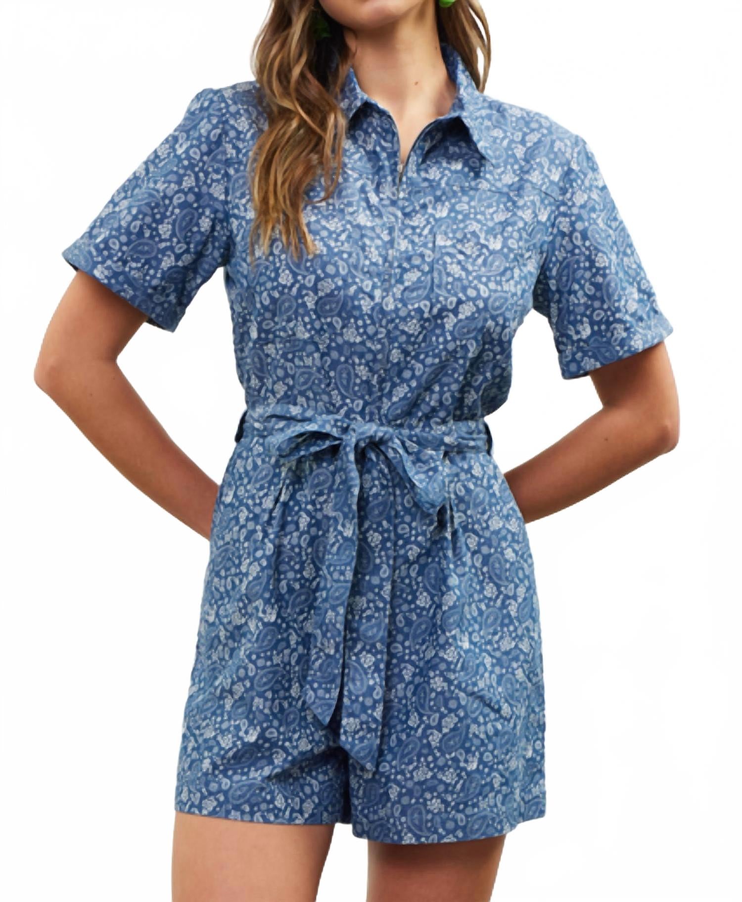 

Комбинезон Shelly в цветах авиационного синего и пудрово-голубого SKIES ARE BLUE