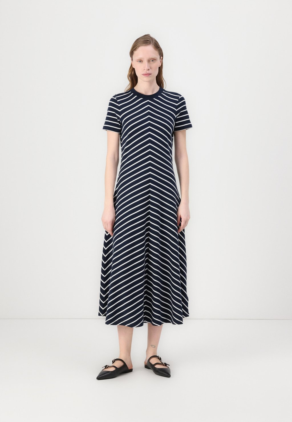 

Платье из джерси MODERN MIDI DRESS Tommy Hilfiger, темно-синий