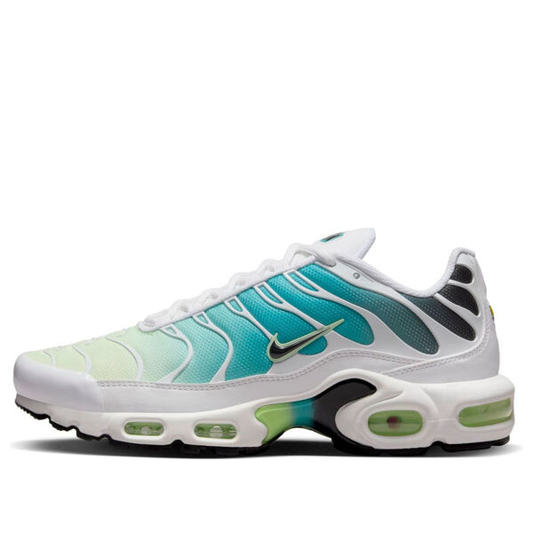 

Кроссовки air max plus Nike, белый