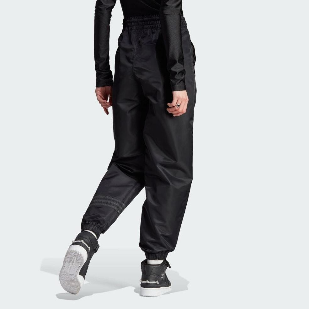 Трикотажные спортивные штаны Neuclassics женские черные Adidas Originals — фото 3