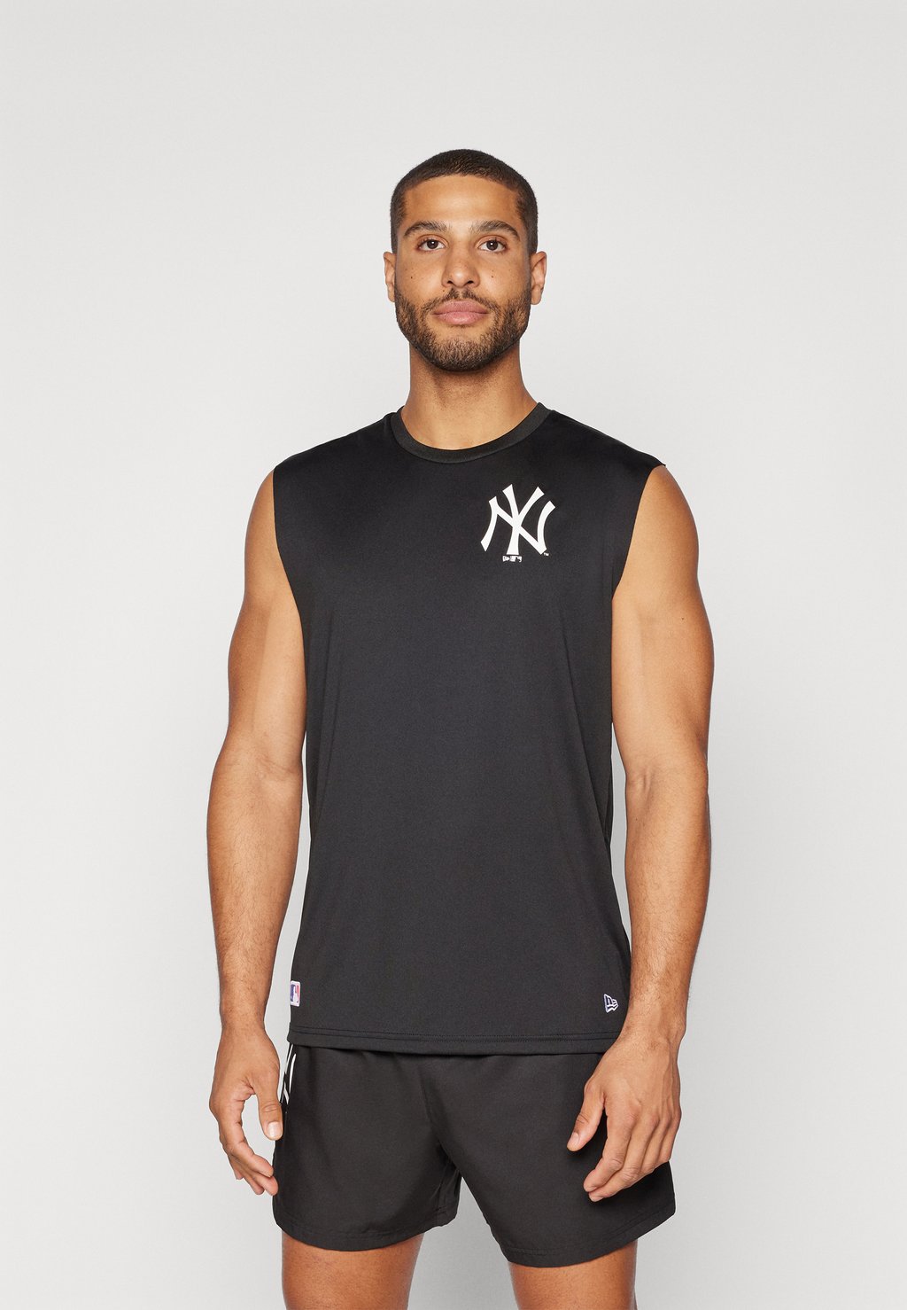 

Футболка с принтом MLB NEW YORK YANKEES SLEEVELESS TEE New Era, черный