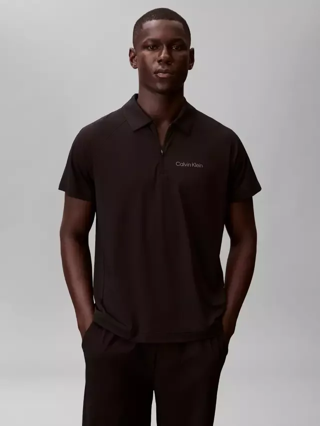Футболка из высококачественного сетчатого трикотажа, черная Calvin Klein — фото 2