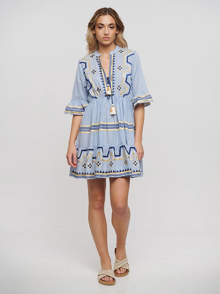 

Короткое платье BLE, светло-синий