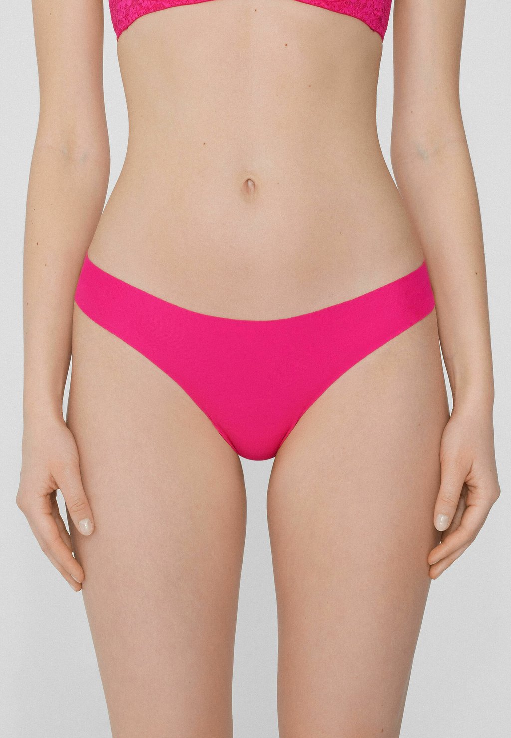 

Стринги NAHTLOS VERARBEITETER AUS UND Tezenis, неоново-розовый