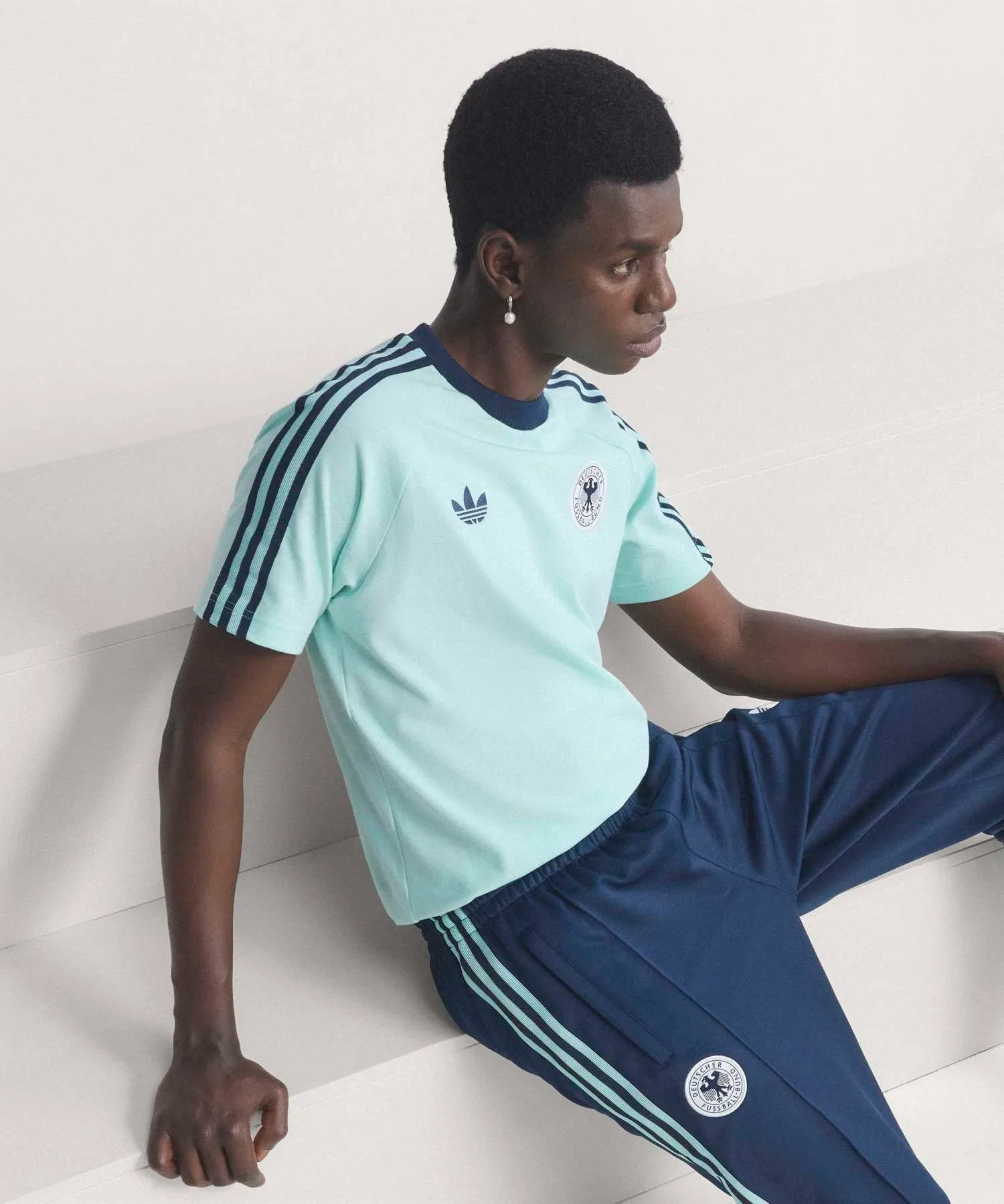 Оригинальные спортивные штаны сборной Германии (футболка) / adidas — фото 3