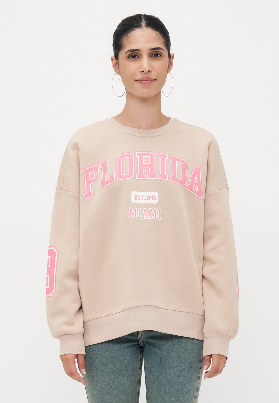 

Толстовка ONLY Petite ONLVICTORY O NECK, Humus/Taupe