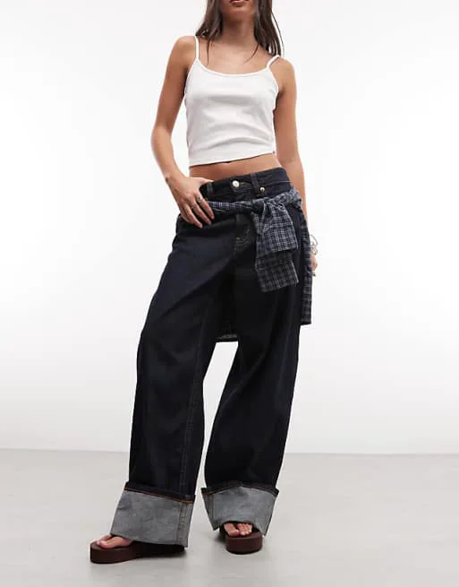 

Джинсы свободного кроя со складками Monki Peggy синего цвета индиго