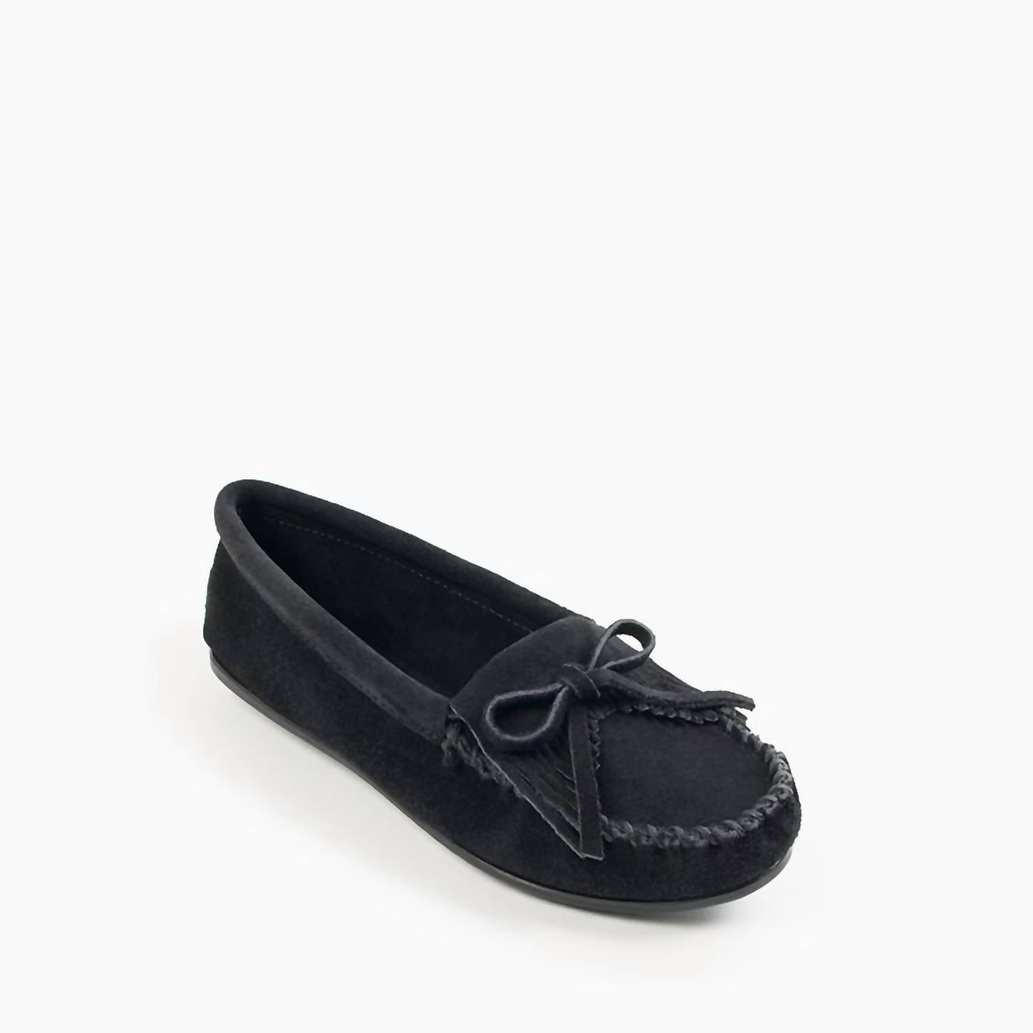 Женские мокасины с килтами на жесткой подошве черные Minnetonka — фото 4