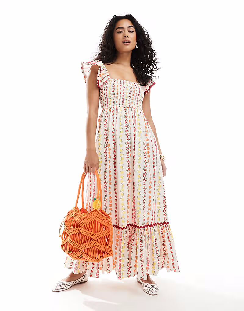 

Платье макси Miss Selfridge из поплина с фруктовым принтом