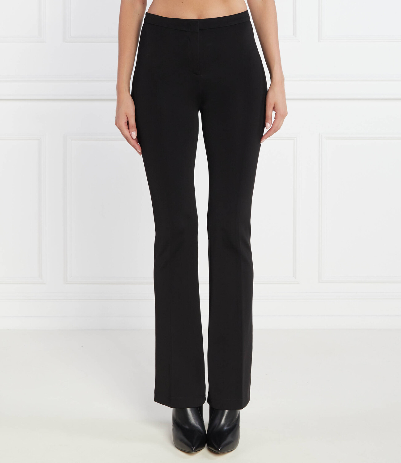 

Брюки Pinko Regular Fit, черный