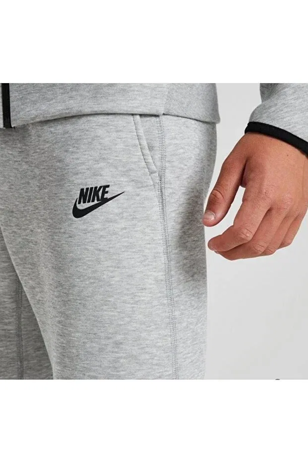 Детские спортивные штаны для мальчиков с принтом Sportswear Tech Fleece FW24 Nike, Gray — фото 2