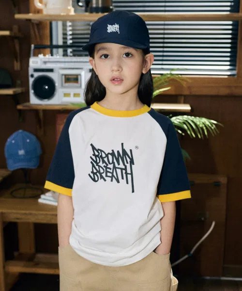 Детская футболка с принтом Raglan Color Block Tee BROWNBREATH KIDS, Navy