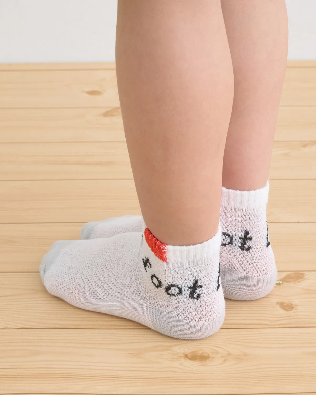 Детские носки с принтом футбольного мяча Football Socks b・ROOM, Orange — фото 2